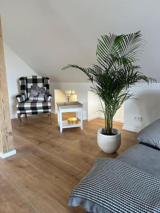 Neuwertige Gemuetliche Wohnung Rieden  Ngoại thất bức ảnh