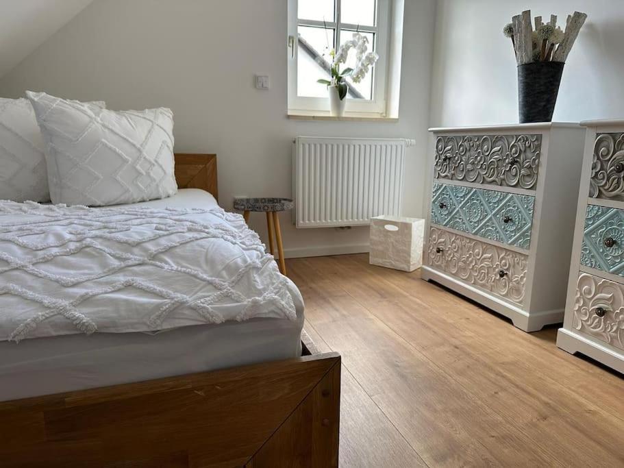 Neuwertige Gemuetliche Wohnung Rieden  Ngoại thất bức ảnh